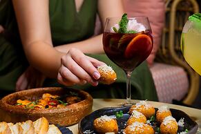 The St. Regis Dubai, The Palm