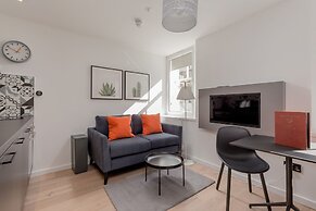 Destiny Scotland Market St Apartments