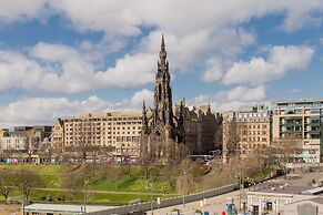 Destiny Scotland Market St Apartments