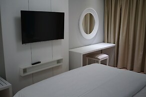 Limani Deluxe Apartments