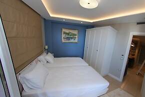 Limani Deluxe Apartments