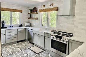 Lemond Place Home by iTrip Aspen Snowmass