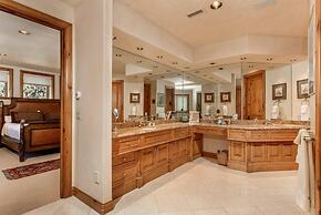 Miners Trail Road Home by iTrip Aspen Snowmass