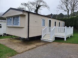 3 Bedroom Caravan, Sleeps 8, at Parkdean Newquay Holiday Park