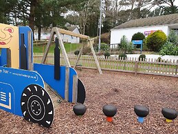 3 Bedroom Caravan, Sleeps 8, at Parkdean Newquay Holiday Park