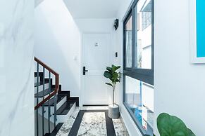 Cozrum Homes Charming Corner 2