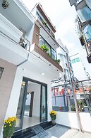 Cozrum Homes Charming Corner 2