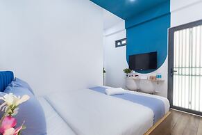 Cozrum Homes Charming Corner 2