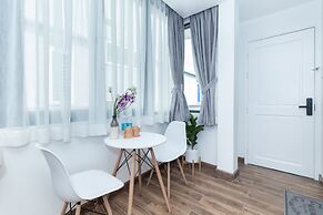 Cozrum Homes Charming Corner 2