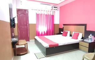 Goroomgo Samrat Palace Puri