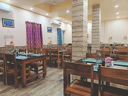 Goroomgo Silicon Residency Puri