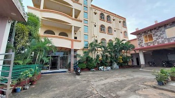 Goroomgo Silicon Residency Puri