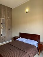 Modern Apartment in Kampala With Unlimited Wifi
