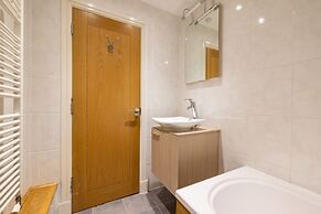 The Tower Bridge Apartments