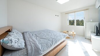 Gangneung Haerang Pension