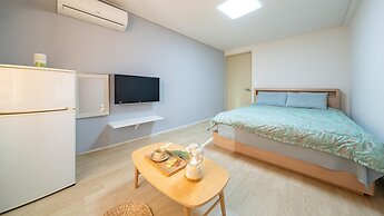 Gangneung Haerang Pension