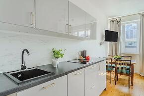 ShortStayPoland Plac Mirowski