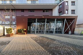 Premium Apartment Ludwinowska by Renters