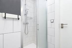 Premium Apartment Ludwinowska by Renters