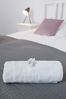 Premium Apartment Ludwinowska by Renters