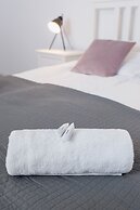 Premium Apartment Ludwinowska by Renters