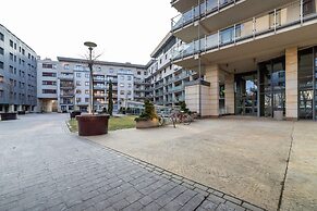 Premium Apartment Ludwinowska by Renters