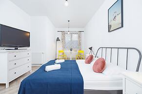 Premium Apartment Ludwinowska by Renters