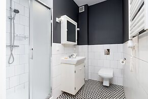 Premium Apartment Ludwinowska by Renters