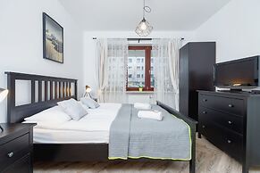 Premium Apartment Ludwinowska by Renters