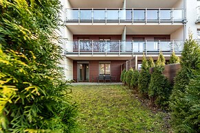 Premium Apartment Ludwinowska by Renters