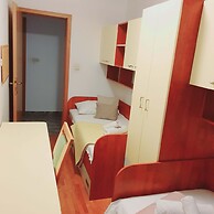 Lilly - spacious 3 bedroom apartment