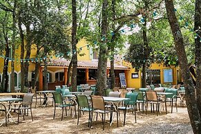 Domaine des Chênes Blancs - Camping