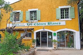 Domaine des Chênes Blancs - Camping