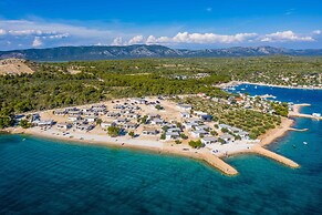 Buqez - 2BR - Beach Villa 42