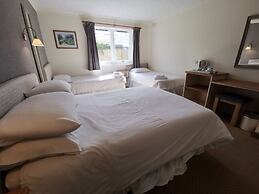 River Haven Hotel
