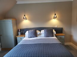 River Haven Hotel