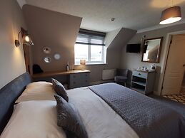River Haven Hotel