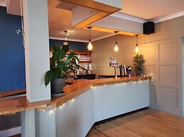 River Haven Hotel