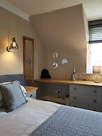 River Haven Hotel