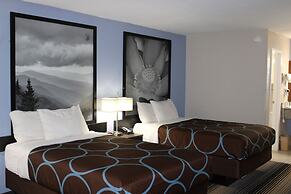 Super 8 by Wyndham Morganton