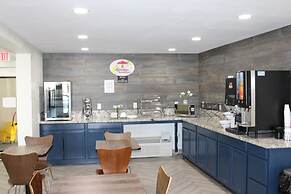 Super 8 by Wyndham Morganton