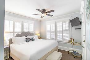 Hemingway House Bed and Breakfast