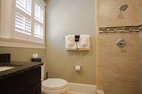 Hemingway House Bed and Breakfast