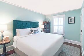 Hemingway House Bed and Breakfast