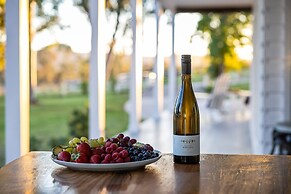 Bonnie View by Your Innkeeper Mudgee