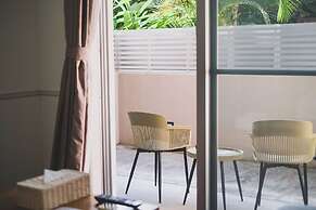 Odysis Onna Resort Hotel