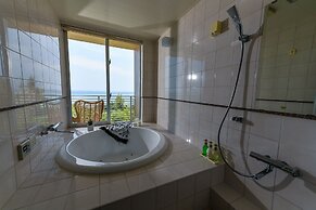 Odysis Onna Resort Hotel