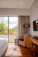 Kayumas Seminyak Resort