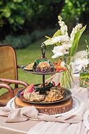 Kayumas Seminyak Resort