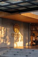 Kayumas Seminyak Resort